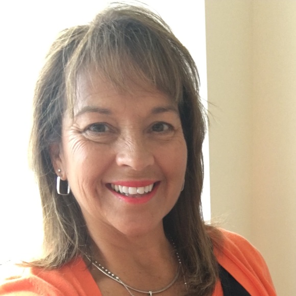 Meet your Posher, Teresa - Picture 1 of 1